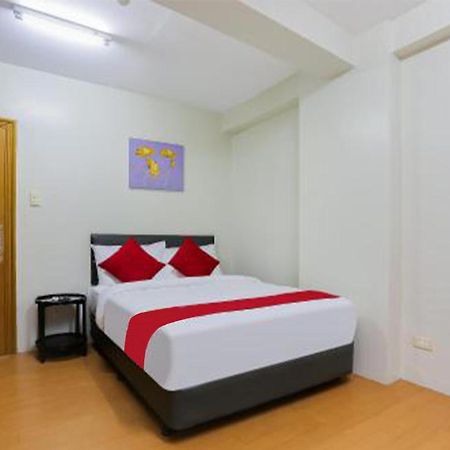 Anglo Residences Manila Quezon City Esterno foto
