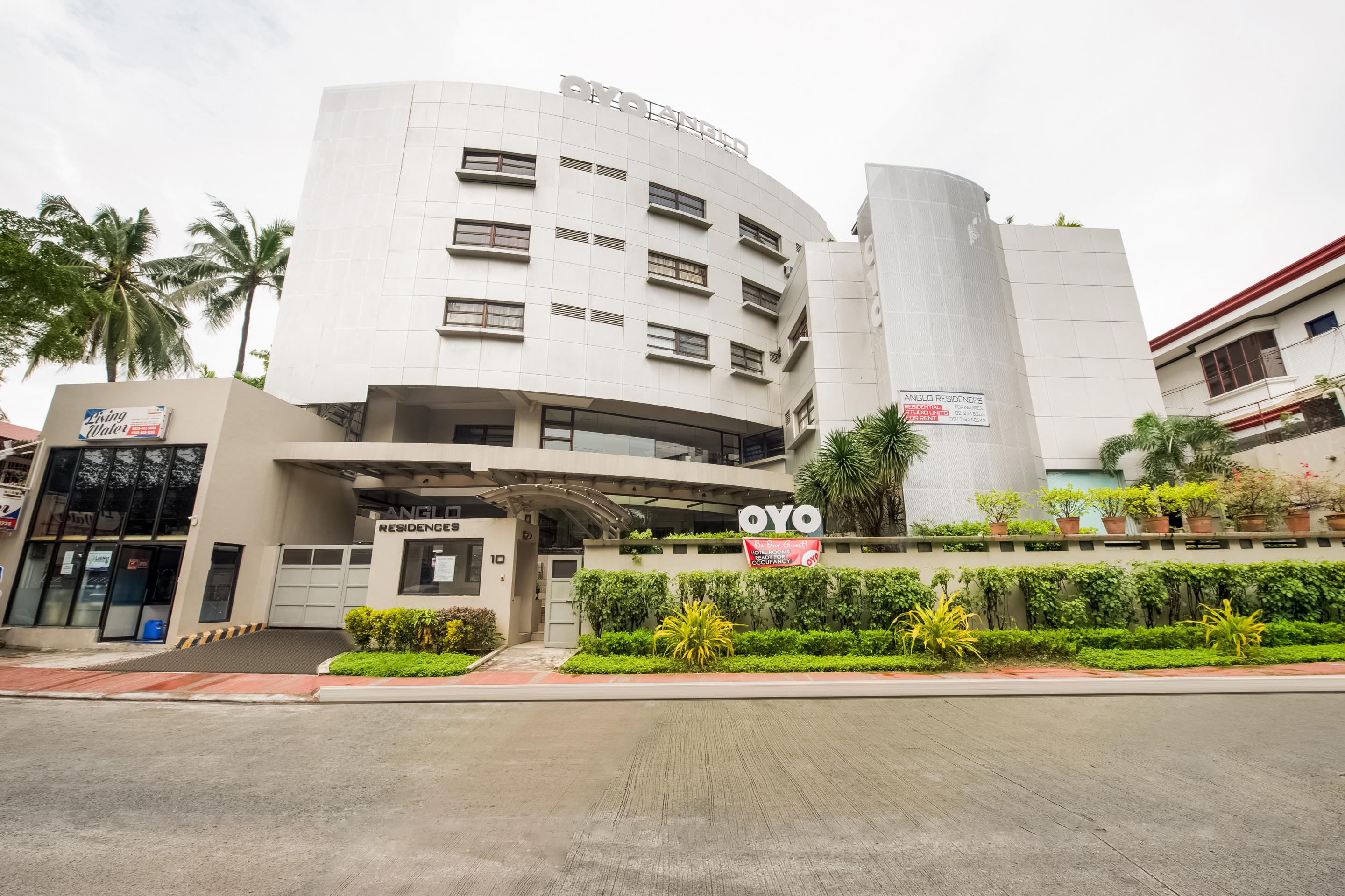 Anglo Residences Manila Quezon City Esterno foto