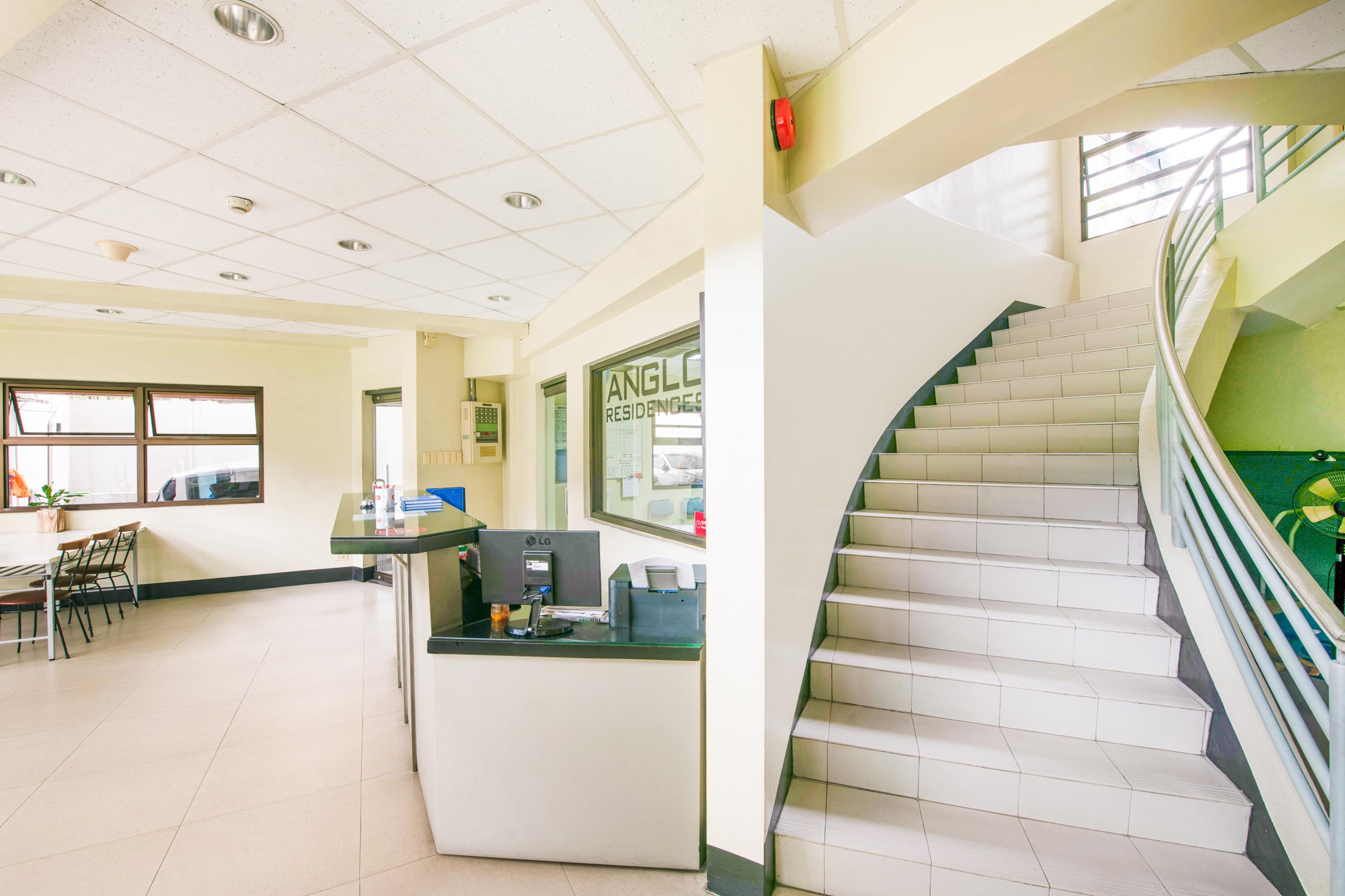 Anglo Residences Manila Quezon City Esterno foto