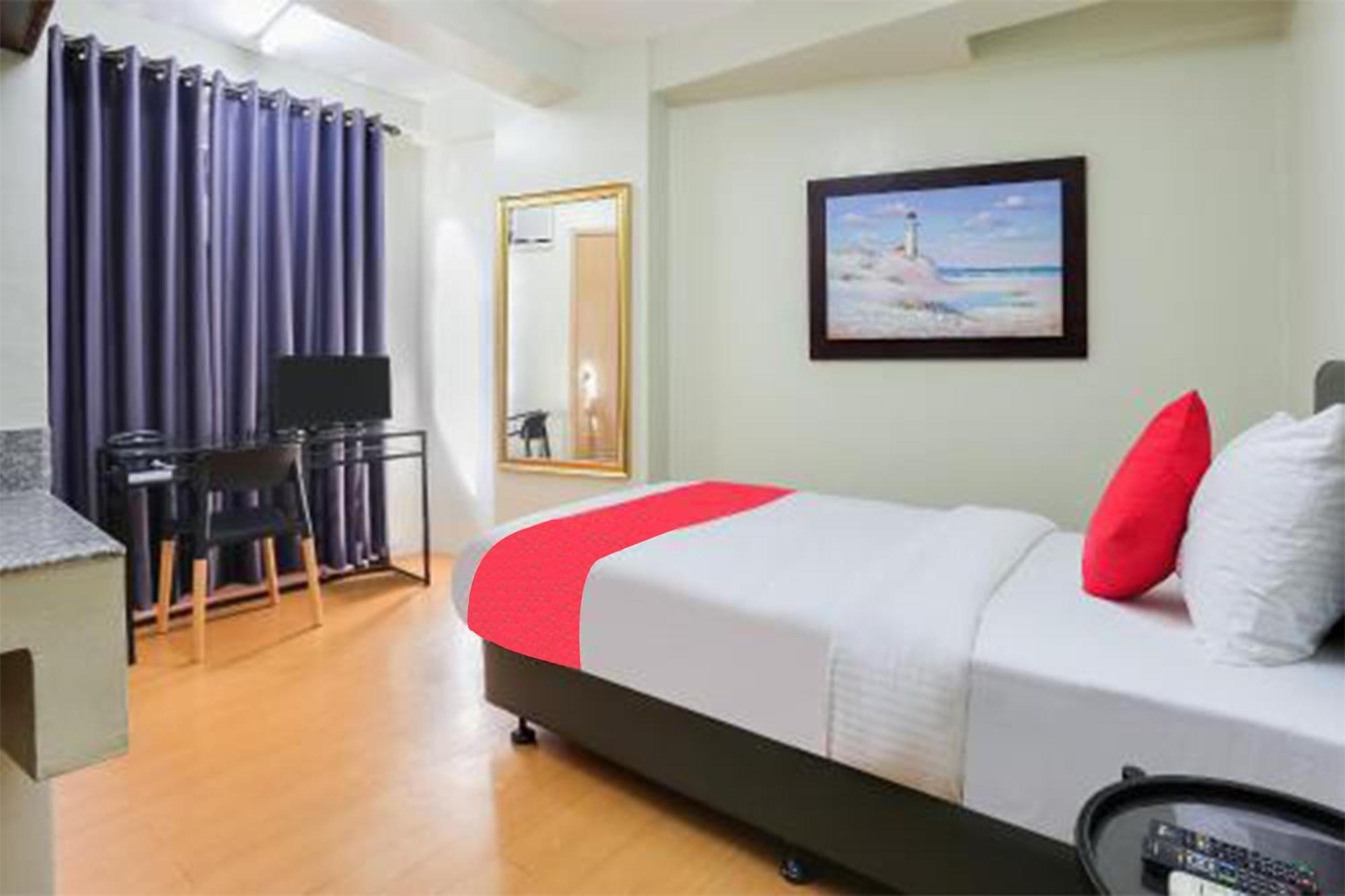 Anglo Residences Manila Quezon City Esterno foto